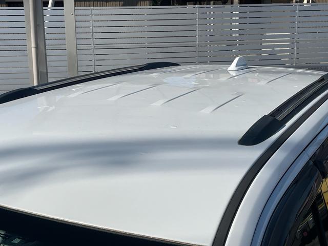 ジープ・グランドチェロキー リミテッド　後期　オーバーフェンダー　ヒッチメンバー　黒本革　シートヒーター＆クーラー　純正ナビ　フルセグＴＶ　バックカメラ　Ｂｌｕｅｔｏｏｔｈ　ＥＴＣ　ドラレコ　パワーリアゲート　エアサス　ステアリングヒーター（27枚目）