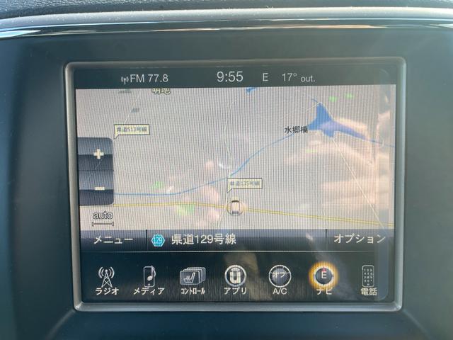 ジープ・グランドチェロキー リミテッド 後期 ワンオーナー エアサス パワーバックゲート 黒本革シート シートヒーター&クーラー メモリーパワーシート ナビ フルセグ バックカメラ ETC Bluetooth 純正18インチアルミ HID(9枚目)