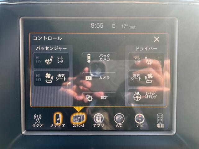 ジープ・グランドチェロキー リミテッド 後期 ワンオーナー エアサス パワーバックゲート 黒本革シート シートヒーター&クーラー メモリーパワーシート ナビ フルセグ バックカメラ ETC Bluetooth 純正18インチアルミ HID(13枚目)