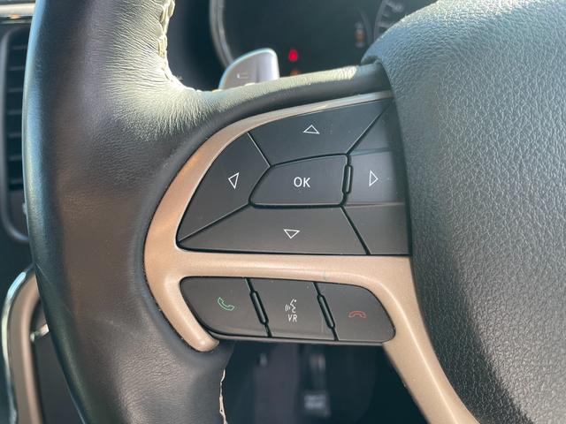 ジープ・グランドチェロキー リミテッド 後期 ワンオーナー エアサス パワーバックゲート 黒本革シート シートヒーター&クーラー メモリーパワーシート ナビ フルセグ バックカメラ ETC Bluetooth 純正18インチアルミ HID(15枚目)