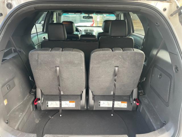 エクスプローラー XLT エコブースト サンルーフ CURTヒッチメンバー ルーフレール ルーフキャリア 黒革 バック・サイドカメラ Bluetooth ETC 純正20インチブラックホイール 革巻きステアリング クルーズコントロール(19枚目)