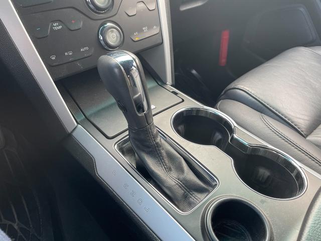 エクスプローラー XLT エコブースト サンルーフ CURTヒッチメンバー ルーフレール ルーフキャリア 黒革 バック・サイドカメラ Bluetooth ETC 純正20インチブラックホイール 革巻きステアリング クルーズコントロール(29枚目)