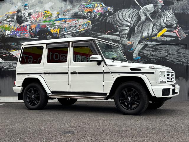 Gクラス G350d ラグジュアリーpkg ブラックレザーシート サンルーフ 純正ナビ 地デジTV バックカメラ レーダー探知機 ETC シートヒーター パーキングセンサー(5枚目)