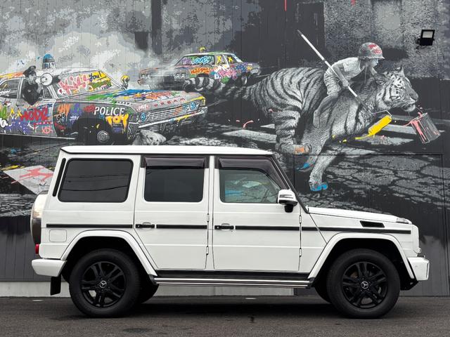 Gクラス G350d ラグジュアリーpkg ブラックレザーシート サンルーフ 純正ナビ 地デジTV バックカメラ レーダー探知機 ETC シートヒーター パーキングセンサー(6枚目)