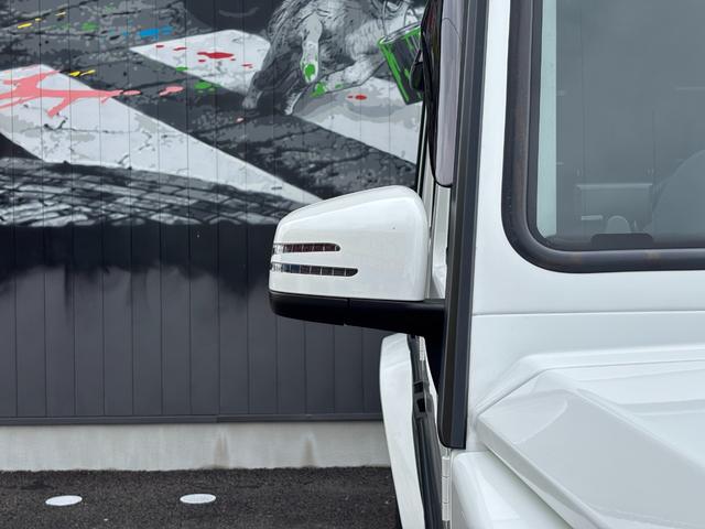 Gクラス G350d ラグジュアリーpkg ブラックレザーシート サンルーフ 純正ナビ 地デジTV バックカメラ レーダー探知機 ETC シートヒーター パーキングセンサー(23枚目)