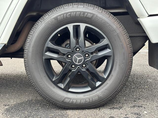 Gクラス G350d ラグジュアリーpkg ブラックレザーシート サンルーフ 純正ナビ 地デジTV バックカメラ レーダー探知機 ETC シートヒーター パーキングセンサー(34枚目)