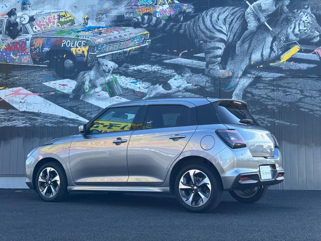 スイフト ハイブリッドMZ メーカー保証継承 純正ディスプレイオーディオ LEDヘッドライト LEDフォグ セーフティサポート 電動パーキング ブレーキホールド 前席シートヒーター BSM 純正16インチAW USBソケット(9枚目)