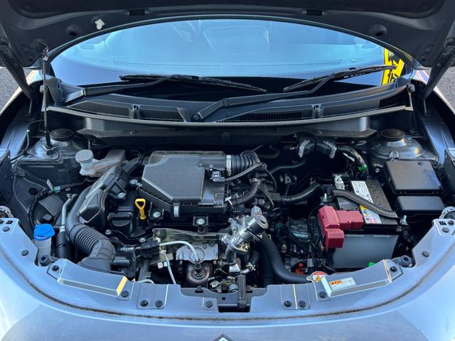 スイフト ハイブリッドMZ メーカー保証継承 純正ディスプレイオーディオ LEDヘッドライト LEDフォグ セーフティサポート 電動パーキング ブレーキホールド 前席シートヒーター BSM 純正16インチAW USBソケット(16枚目)