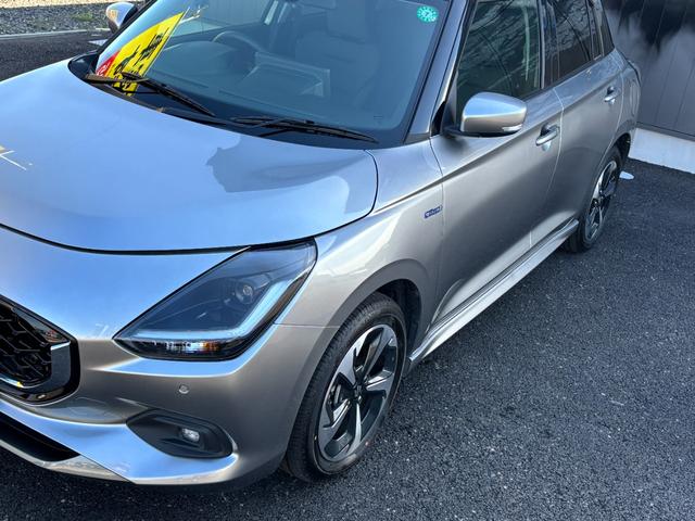 スイフト ハイブリッドMZ メーカー保証継承 純正ディスプレイオーディオ LEDヘッドライト LEDフォグ セーフティサポート 電動パーキング ブレーキホールド 前席シートヒーター BSM 純正16インチAW USBソケット(22枚目)