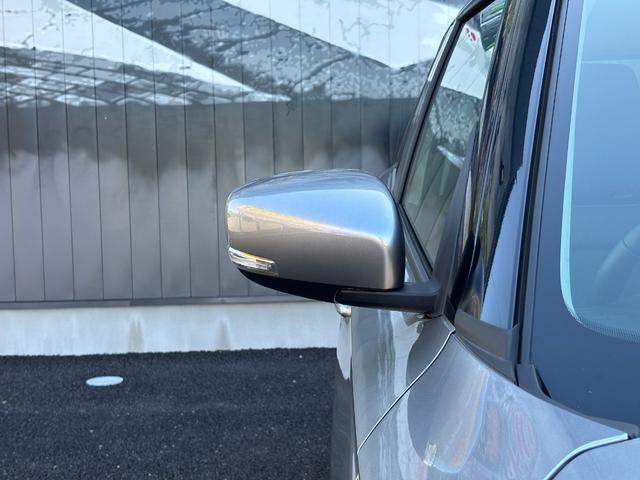 スイフト ハイブリッドMZ メーカー保証継承 純正ディスプレイオーディオ LEDヘッドライト LEDフォグ セーフティサポート 電動パーキング ブレーキホールド 前席シートヒーター BSM 純正16インチAW USBソケット(24枚目)