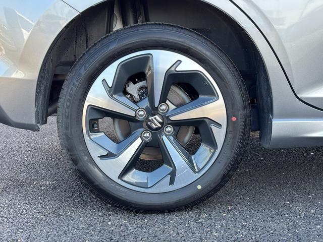 スイフト ハイブリッドMZ メーカー保証継承 純正ディスプレイオーディオ LEDヘッドライト LEDフォグ セーフティサポート 電動パーキング ブレーキホールド 前席シートヒーター BSM 純正16インチAW USBソケット(30枚目)