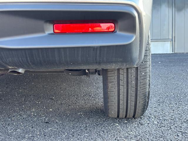 スイフト ハイブリッドMZ メーカー保証継承 純正ディスプレイオーディオ LEDヘッドライト LEDフォグ セーフティサポート 電動パーキング ブレーキホールド 前席シートヒーター BSM 純正16インチAW USBソケット(47枚目)