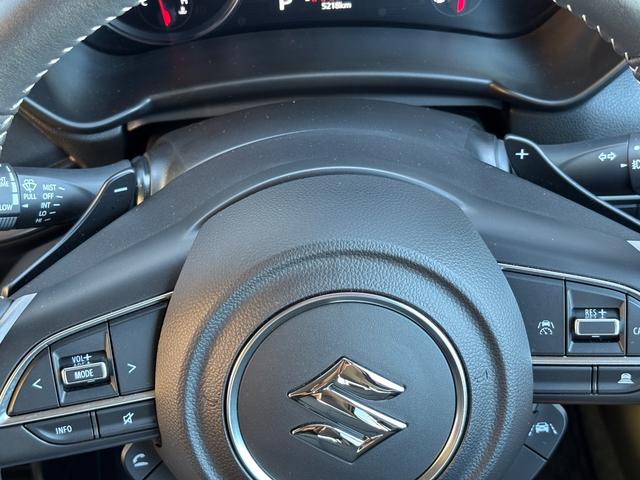 スイフト ハイブリッドMZ メーカー保証継承 純正ディスプレイオーディオ LEDヘッドライト LEDフォグ セーフティサポート 電動パーキング ブレーキホールド 前席シートヒーター BSM 純正16インチAW USBソケット(55枚目)