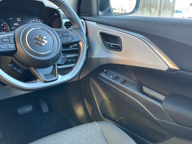 スイフト ハイブリッドMZ メーカー保証継承 純正ディスプレイオーディオ LEDヘッドライト LEDフォグ セーフティサポート 電動パーキング ブレーキホールド 前席シートヒーター BSM 純正16インチAW USBソケット(58枚目)