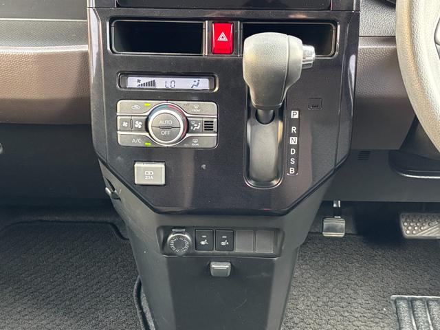 ルーミー G 1年保証付き 社外ナビ バックカメラ 両側パワスラ 前席シートヒーター リア席テーブル スマートアシスト LEDヘッドライト ステアリングスイッチ 前後ソナー オートハイビーム 充電用USB端子(45枚目)