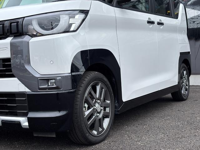 デリカミニ T プレミアム メーカー保証継承 アルパイン11型DA デジタルミラー マルチアラウンドモニター マイパイロット 両側パワースライド ハンドルヒーター 前席シートヒーター 電子パーキング LEDヘッド・フォグ(20枚目)