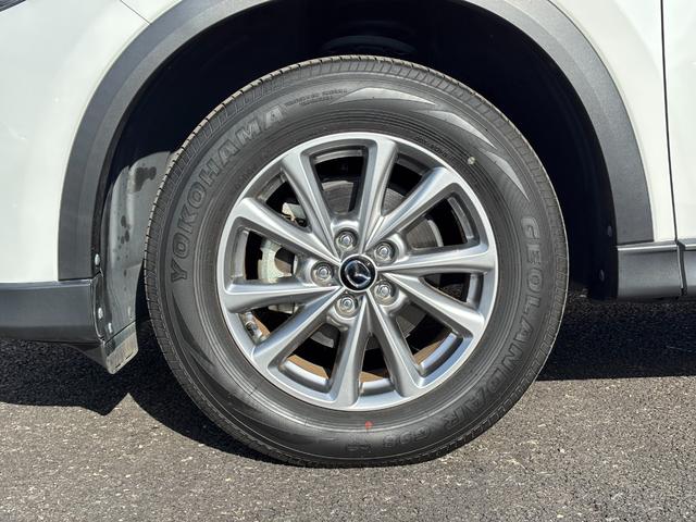 ＣＸ－５ ＸＤ　スマートエディション　１０．２５インチディスプレイ　全周囲カメラ　インテリキー２個　前後パーキングセンサー　フルセグＴＶ　レーダークルーズ　ブラインドスポット　ＬＥＤヘッド　ＥＴＣ　ＨＵＤ　ＣａｒＰｌａｙ　取説保証書有り（30枚目）