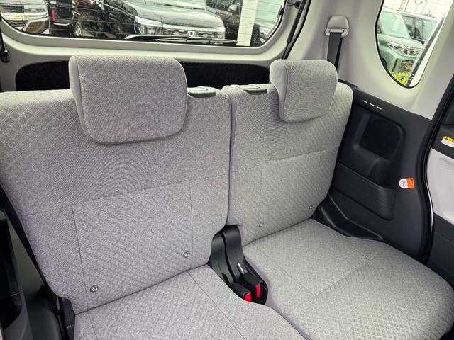タント Ｘ　届出済未使用車　片側電動スライドドア　衝突被害軽減ブレーキ　コーナーセンサー　スマートキー　バックカメラ　ＬＥＤヘッドライト　アイドリングストップ　ベンチシート　シートヒーター　横滑り防止機能（21枚目）