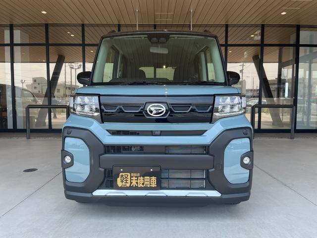 タント ファンクロス　届出済未使用車　両側電動スライドドア　衝突被害軽減ブレーキ　コーナーセンサー　スマートキー　アルミホイール　ルーフレール　ベンチシート　シートヒーター　ＬＥＤヘッドライト　バックカメラ（5枚目）