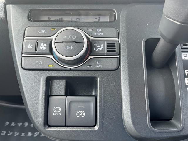 タント Ｘ　届出済未使用車　片側電動スライドドア　衝突被害軽減ブレーキ　コーナーセンサー　スマートキー　全方位カメラ　ＬＥＤヘッドライト　アイドリングストップ　ベンチシート　シートヒーター　横滑り防止機能（12枚目）