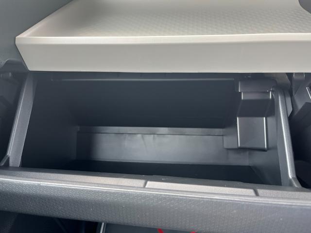 タント Ｘ　届出済未使用車　片側電動スライドドア　衝突被害軽減ブレーキ　コーナーセンサー　スマートキー　全方位カメラ　ＬＥＤヘッドライト　アイドリングストップ　ベンチシート　シートヒーター　横滑り防止機能（20枚目）