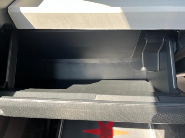タント Ｌ　届出済未使用車　両側スライドドア　衝突被害軽減ブレーキ　コーナーセンサー　スマートキー　電動格納ドアミラー　ＬＥＤヘッドライト　アイドリングストップ　オートエアコン　ミラクルオープンドア（18枚目）