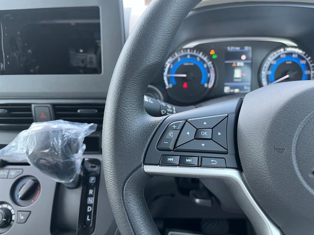 ｅＫワゴン Ｍ　届出済未使用車　衝突被害軽減ブレーキ　コーナーセンサー　キーレスエントリー　バックカメラ　アイドリングストップ　シートヒーター　マニュアルエアコン　光軸調整機能　ベンチシート　電動格納ドアミラー（15枚目）