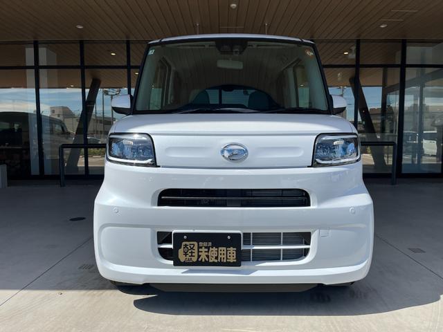 タント Ｌ　届出済未使用車　両側スライドドア　ワイドエントリーナビ　バックカメラ　アイドリングストップ　衝突被害軽減ブレーキ　コーナーセンサー　スマートキー　電動格納ドアミラー　ＬＥＤヘッドライト　オートエアコン（6枚目）