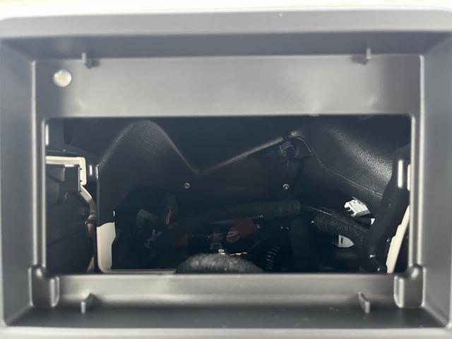 Ｎ－ＢＯＸ ベースグレード　届出済未使用車　片側電動スライドドア　衝突被害軽減ブレーキ　コーナーセンサー　アダクティブクルーズコントロール　アイドリングストップ　スマートキー　ＬＥＤヘッドライト　シートヒーター　バックカメラ（19枚目）