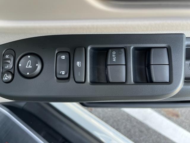 Ｎ－ＢＯＸ ベースグレード　届出済未使用車　片側電動スライドドア　衝突被害軽減ブレーキ　コーナーセンサー　アダクティブクルーズコントロール　アイドリングストップ　スマートキー　ＬＥＤヘッドライト　シートヒーター　バックカメラ（21枚目）