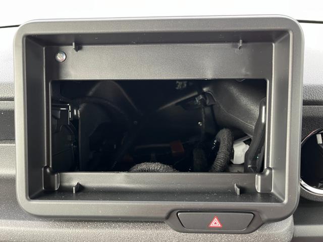 Ｎ－ＢＯＸカスタム ベースグレード　届出済未使用車　片側電動スライドドア　スマートキー　衝突被害軽減ブレーキ　電動格納ドアミラー　ＬＥＤヘッドライト　シートヒーター　バックカメラ　アルミホイール　ベンチシート　コーナーセンサー（19枚目）