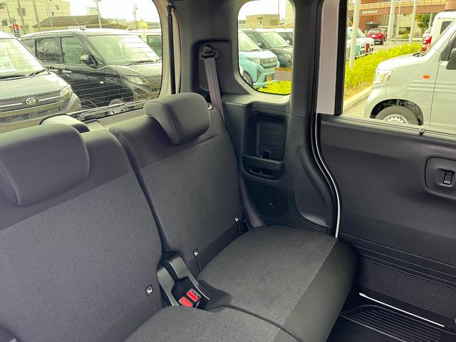 Ｎ－ＢＯＸカスタム ベースグレード　届出済未使用車　片側電動スライドドア　スマートキー　衝突被害軽減ブレーキ　電動格納ドアミラー　ＬＥＤヘッドライト　シートヒーター　バックカメラ　アルミホイール　ベンチシート　コーナーセンサー（22枚目）