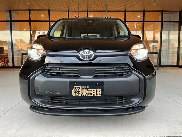 シエンタ ハイブリッドX 登録済未使用車 片側電動スライドドア 衝突被害軽減ブレーキ コーナーセンサー スマートキー アダクティブクルーズコントロール LEDヘッドライト 電動格納ドアミラー 3列シート7人乗り(6枚目)