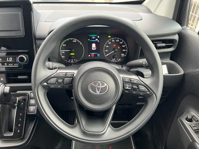 シエンタ ハイブリッドX 登録済未使用車 片側電動スライドドア 衝突被害軽減ブレーキ コーナーセンサー スマートキー アダクティブクルーズコントロール LEDヘッドライト 電動格納ドアミラー 3列シート7人乗り(15枚目)