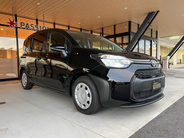 シエンタ ハイブリッドX 登録済未使用車 片側電動スライドドア 衝突被害軽減ブレーキ コーナーセンサー スマートキー アダクティブクルーズコントロール LEDヘッドライト 電動格納ドアミラー 3列シート7人乗り(7枚目)