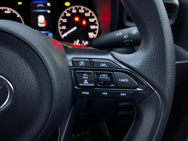 シエンタ ハイブリッドX 登録済未使用車 片側電動スライドドア 衝突被害軽減ブレーキ コーナーセンサー スマートキー アダクティブクルーズコントロール LEDヘッドライト 電動格納ドアミラー 3列シート7人乗り(17枚目)