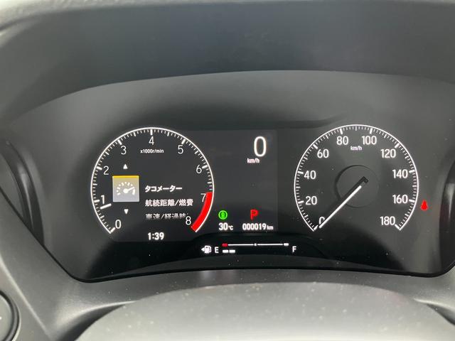 ＷＲ－Ｖ Ｚ＋　ブラックスタイル　登録済未使用車　衝突被害軽減ブレーキ　コーナーセンサー　電動格納ドアミラー　専用インテリア・エクステリア　アルミホイール　ＬＥＤヘッドライト　アダクティブクルーズコントロール　ルーフレール（14枚目）