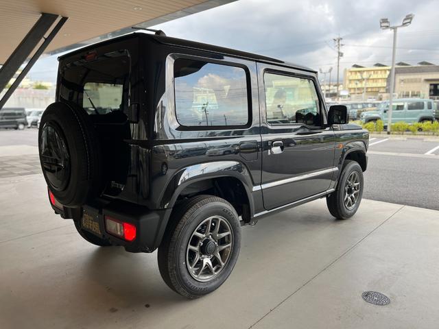 ジムニー XC 届出済未使用車 衝突被害軽減ブレーキ コーナーセンサー スマートキー シートヒーター クルーズコントロール アイドリングストップ LEDヘッドライト アルミホイール 電動格納ドアミラー オートエアコン(8枚目)