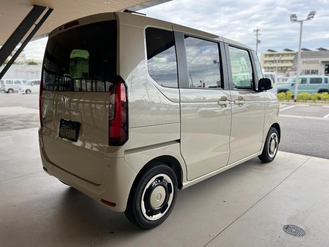 N-BOX ファッションスタイル 届出済未使用車 片側電動スライドドア 衝突被害軽減ブレーキ コーナーセンサー アダクティブクルーズコントロール アイドリングストップ スマートキー LEDヘッドライト バックカメラ 電動格納ドアミラー(8枚目)