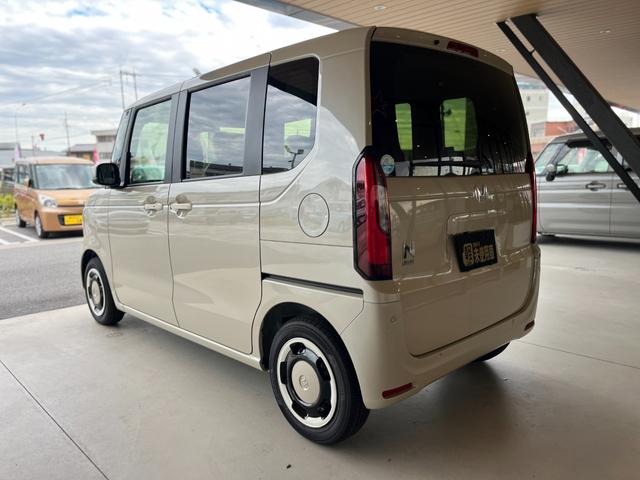 N-BOX ファッションスタイル 届出済未使用車 片側電動スライドドア 衝突被害軽減ブレーキ コーナーセンサー アダクティブクルーズコントロール アイドリングストップ スマートキー LEDヘッドライト バックカメラ 電動格納ドアミラー(10枚目)