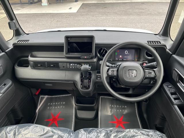 Ｎ－ＢＯＸカスタム ベースグレード　届出済未使用車　片側電動スライドドア　スマートキー　衝突被害軽減ブレーキ　電動格納ドアミラー　ＬＥＤヘッドライト　シートヒーター　バックカメラ　アルミホイール　ベンチシート　コーナーセンサー（12枚目）