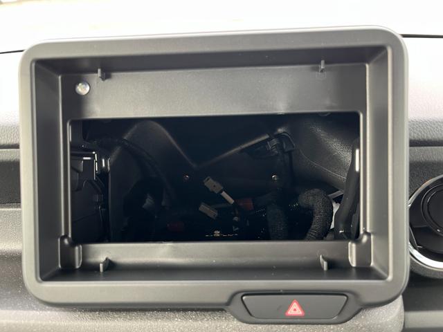 Ｎ－ＢＯＸカスタム ベースグレード　届出済未使用車　片側電動スライドドア　スマートキー　衝突被害軽減ブレーキ　電動格納ドアミラー　ＬＥＤヘッドライト　シートヒーター　バックカメラ　アルミホイール　ベンチシート　コーナーセンサー（18枚目）