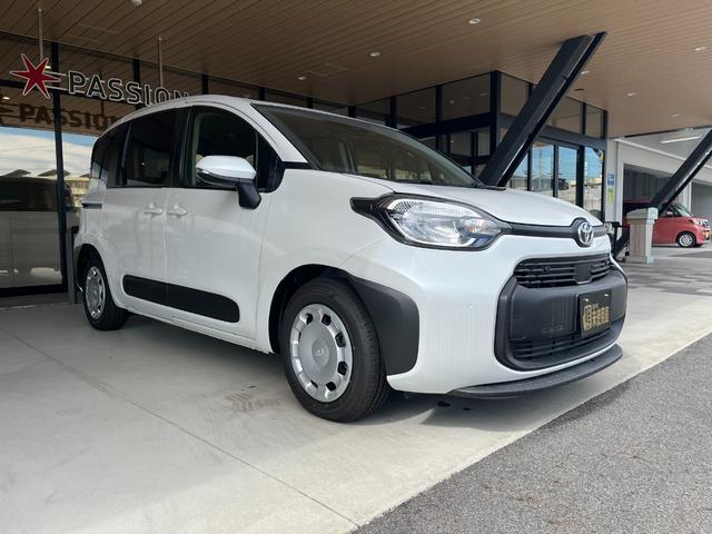 シエンタ ハイブリッドX 登録済未使用車 片側電動スライドドア 衝突被害軽減ブレーキ コーナーセンサー スマートキー アダクティブクルーズコントロール LEDヘッドライト 電動格納ドアミラー 3列シート7人乗り(7枚目)