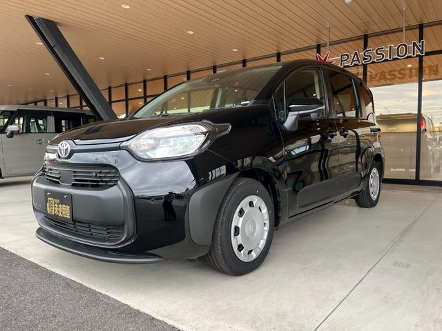 シエンタ ハイブリッドX 登録済未使用車 片側電動スライドドア 衝突被害軽減ブレーキ コーナーセンサー スマートキー アダクティブクルーズコントロール LEDヘッドライト 電動格納ドアミラー 3列シート7人乗り(4枚目)