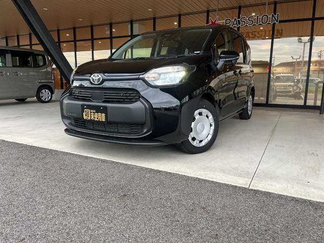 シエンタ ハイブリッドX 登録済未使用車 片側電動スライドドア 衝突被害軽減ブレーキ コーナーセンサー スマートキー アダクティブクルーズコントロール LEDヘッドライト 電動格納ドアミラー 3列シート7人乗り(5枚目)