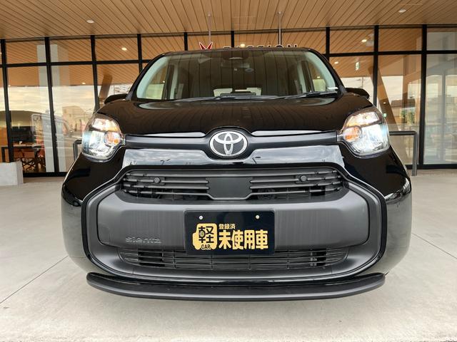 シエンタ ハイブリッドX 登録済未使用車 片側電動スライドドア 衝突被害軽減ブレーキ コーナーセンサー スマートキー アダクティブクルーズコントロール LEDヘッドライト 電動格納ドアミラー 3列シート7人乗り(6枚目)