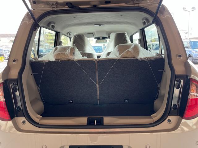 アルトラパン ハイブリッドＧ　新型車両　衝突被害軽減ブレーキ　コーナーセンサー　スマートキー　アイドリングストップ　シートヒーター　電動格納ドアミラー　マニュアルエアコン　パワーウインドウ　ベンチシート　横滑り防止機能（11枚目）