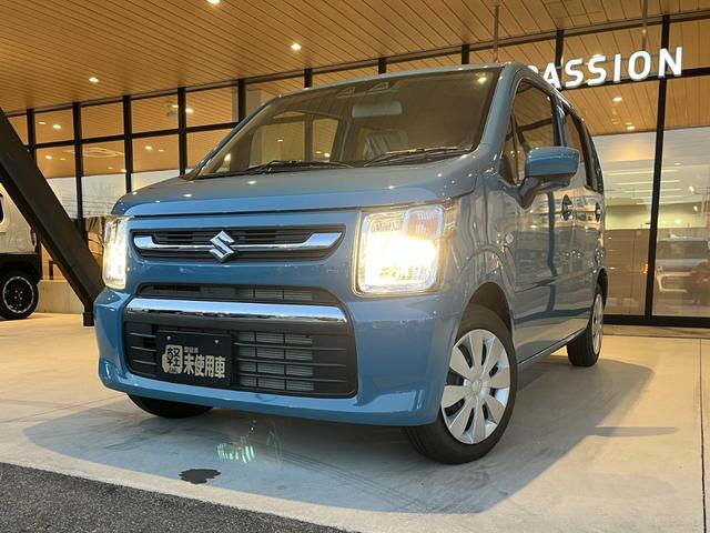 ワゴンR FX 届出済未使用車 衝突被害軽減ブレーキ コーナーセンサー スマートキー シートヒーター 電動格納ドアミラー セキュリティアラーム 横滑り防止機能 ベンチシート オートエアコン パワーウインドウ(4枚目)