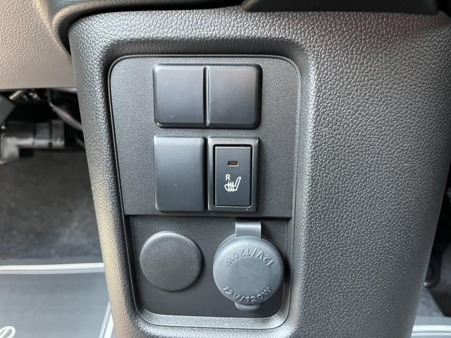 ワゴンR FX 届出済未使用車 衝突被害軽減ブレーキ コーナーセンサー スマートキー シートヒーター 電動格納ドアミラー セキュリティアラーム 横滑り防止機能 ベンチシート オートエアコン パワーウインドウ(16枚目)
