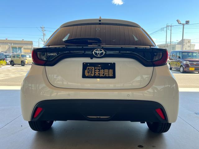 ヤリス X 車検2年 衝突被害軽減ブレーキ コーナーセンサー スマートキー LEDヘッドライト ディスプレイオーディオ バックカメラ ETC 電動格納ドアミラー マニュアルエアコン パワーウインドウ(9枚目)